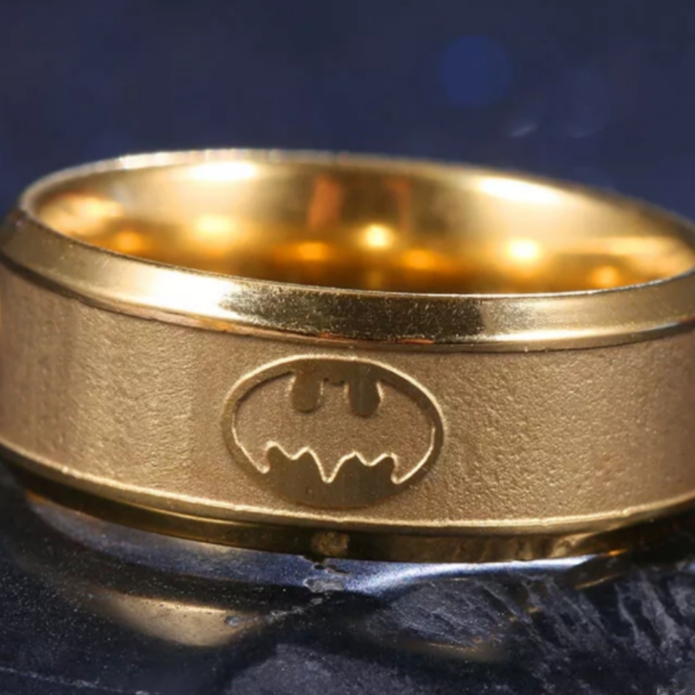 Nwt Men's Stainless Steel Titanium Batman ring